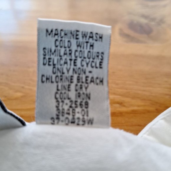 Reflections by Spiegel White Button-up Short Sleeve Cuff Shirt - Picture 5 of 5